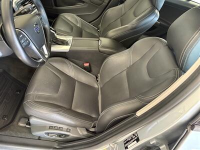 2018 Volvo V60 T5 Dynamic   - Photo 16 - Santa Cruz, CA 95062