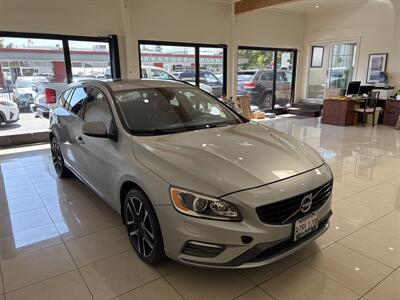 2018 Volvo V60 T5 Dynamic   - Photo 4 - Santa Cruz, CA 95062