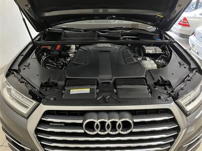 2018 Audi Q7 3.0T quattro Premium   - Photo 10 - Santa Cruz, CA 95062