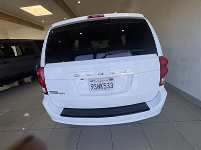 2017 Dodge Grand Caravan SE   - Photo 5 - Santa Cruz, CA 95062