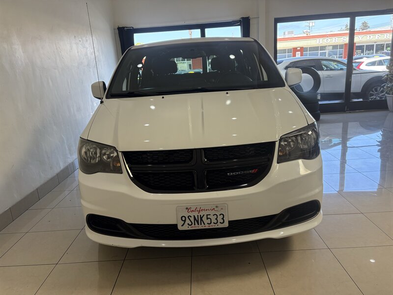2017 Dodge Grand Caravan SE   - Photo 1 - Santa Cruz, CA 95062