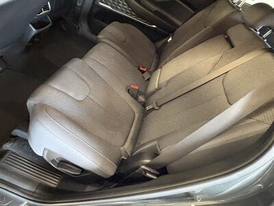 2020 Hyundai SANTA FE SEL   - Photo 12 - Santa Cruz, CA 95062