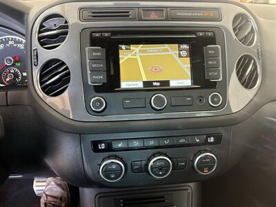 2014 Volkswagen Tiguan R-Line   - Photo 11 - Santa Cruz, CA 95062
