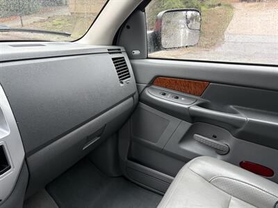 2006 Dodge Ram 3500 Mega Cab Laramie   - Photo 13 - Santa Cruz, CA 95062