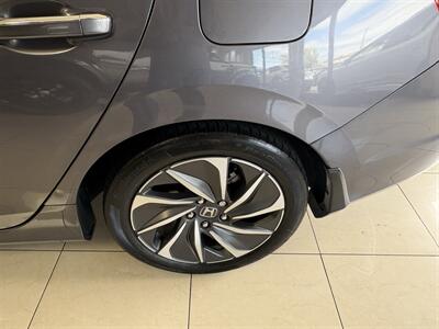 2020 Honda Insight Touring   - Photo 7 - Santa Cruz, CA 95062