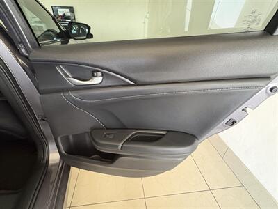 2020 Honda Insight Touring   - Photo 18 - Santa Cruz, CA 95062