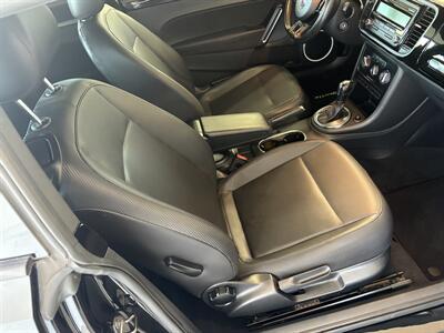 2014 Volkswagen Beetle 2.5L PZEV   - Photo 11 - Santa Cruz, CA 95062