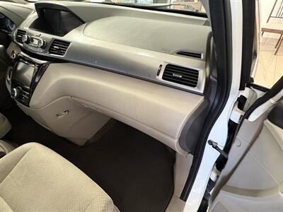 2015 Honda Odyssey EX   - Photo 18 - Santa Cruz, CA 95062