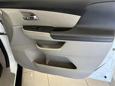 2015 Honda Odyssey EX   - Photo 16 - Santa Cruz, CA 95062