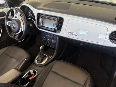 2015 Volkswagen Beetle Convertible 1.8T PZEV   - Photo 15 - Santa Cruz, CA 95062