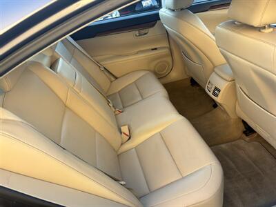 2014 Lexus ES 300h   - Photo 17 - Santa Cruz, CA 95062