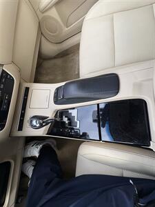 2014 Lexus ES 300h   - Photo 23 - Santa Cruz, CA 95062