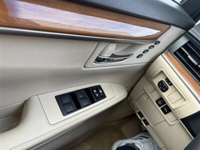 2014 Lexus ES 300h   - Photo 22 - Santa Cruz, CA 95062