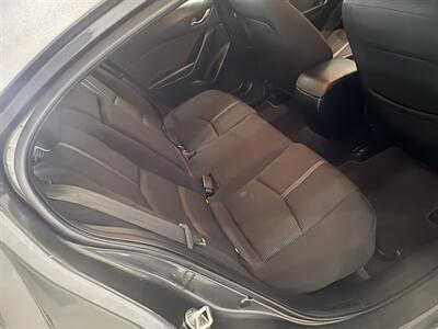 2017 MAZDA MAZDA3 Sport   - Photo 14 - Santa Cruz, CA 95062