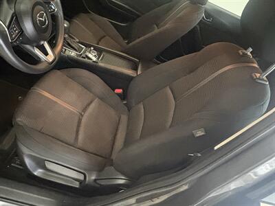 2017 MAZDA MAZDA3 Sport   - Photo 13 - Santa Cruz, CA 95062