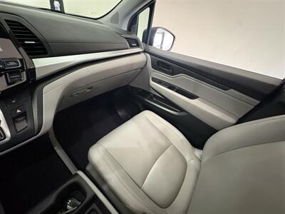2018 Honda Odyssey EX-L   - Photo 14 - Santa Cruz, CA 95062