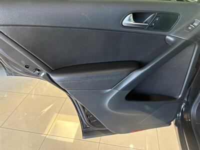 2016 Volkswagen Tiguan 2.0T SE   - Photo 18 - Santa Cruz, CA 95062