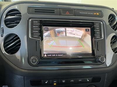 2016 Volkswagen Tiguan 2.0T SE   - Photo 9 - Santa Cruz, CA 95062