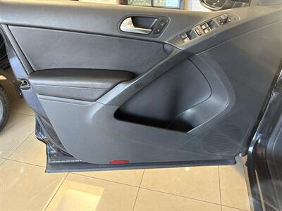 2016 Volkswagen Tiguan 2.0T SE   - Photo 19 - Santa Cruz, CA 95062