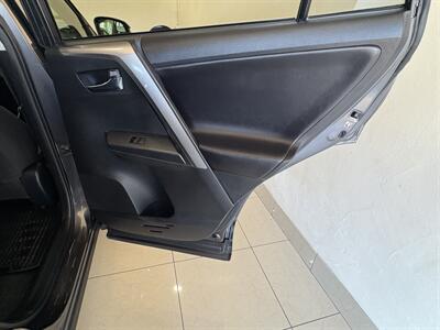 2018 Toyota RAV4 XLE - Photo 18 - Santa Cruz, CA 95062