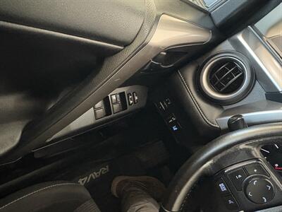 2018 Toyota RAV4 XLE - Photo 15 - Santa Cruz, CA 95062