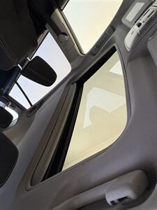 2018 Toyota RAV4 XLE - Photo 6 - Santa Cruz, CA 95062