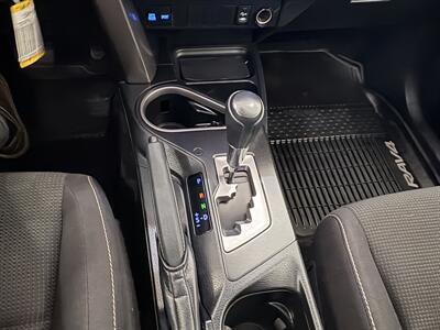2018 Toyota RAV4 XLE - Photo 10 - Santa Cruz, CA 95062