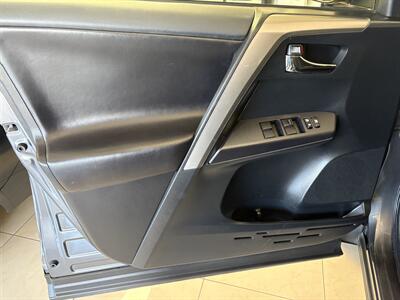 2018 Toyota RAV4 XLE - Photo 20 - Santa Cruz, CA 95062