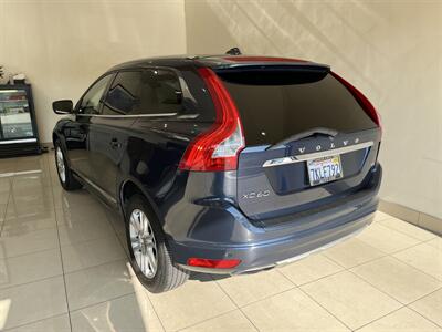 2015 Volvo XC60 T5 Drive-E Premier   - Photo 2 - Santa Cruz, CA 95062