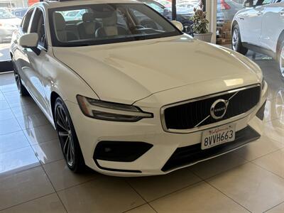 2021 Volvo S60 T5 Momentum - Photo 2 - Santa Cruz, CA 95062