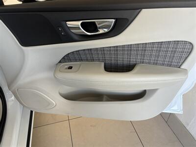 2021 Volvo S60 T5 Momentum - Photo 26 - Santa Cruz, CA 95062