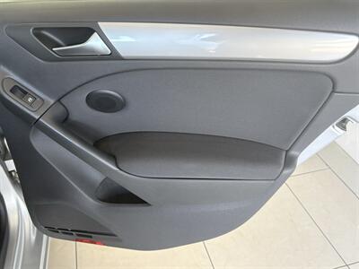 2012 Volkswagen Golf 2.5L PZEV - Photo 16 - Santa Cruz, CA 95062