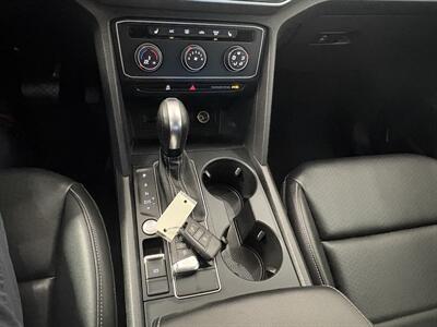2022 Volkswagen Atlas SE   - Photo 12 - Santa Cruz, CA 95062