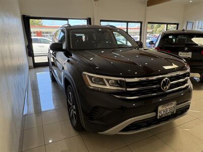 2022 Volkswagen Atlas SE   - Photo 2 - Santa Cruz, CA 95062