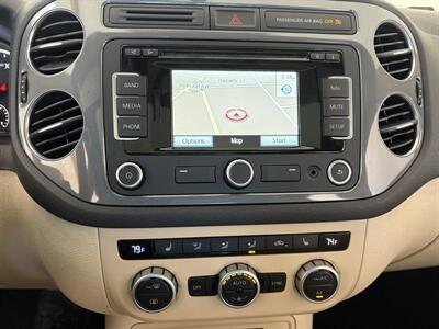 2015 Volkswagen Tiguan SE   - Photo 8 - Santa Cruz, CA 95062