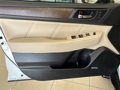 2019 Subaru Outback 2.5i Limited   - Photo 22 - Santa Cruz, CA 95062