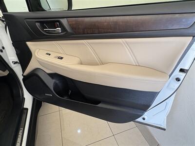 2019 Subaru Outback 2.5i Limited   - Photo 18 - Santa Cruz, CA 95062