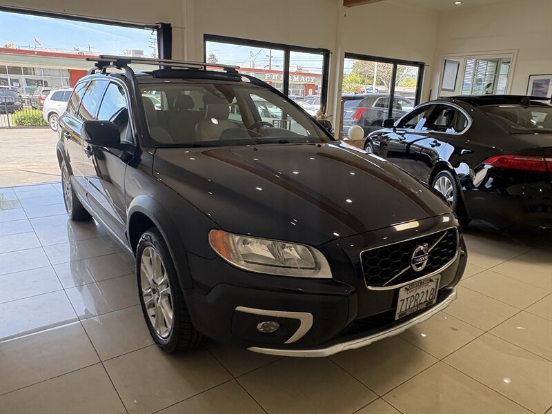 2016 Volvo XC70 T5 Drive-E Premier  