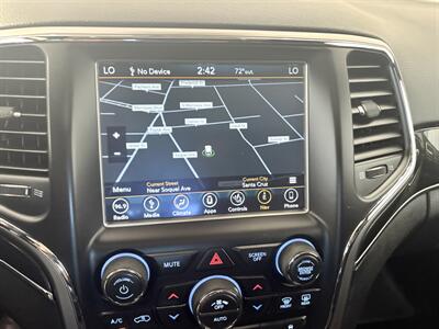2018 Jeep Grand Cherokee Trailhawk   - Photo 10 - Santa Cruz, CA 95062