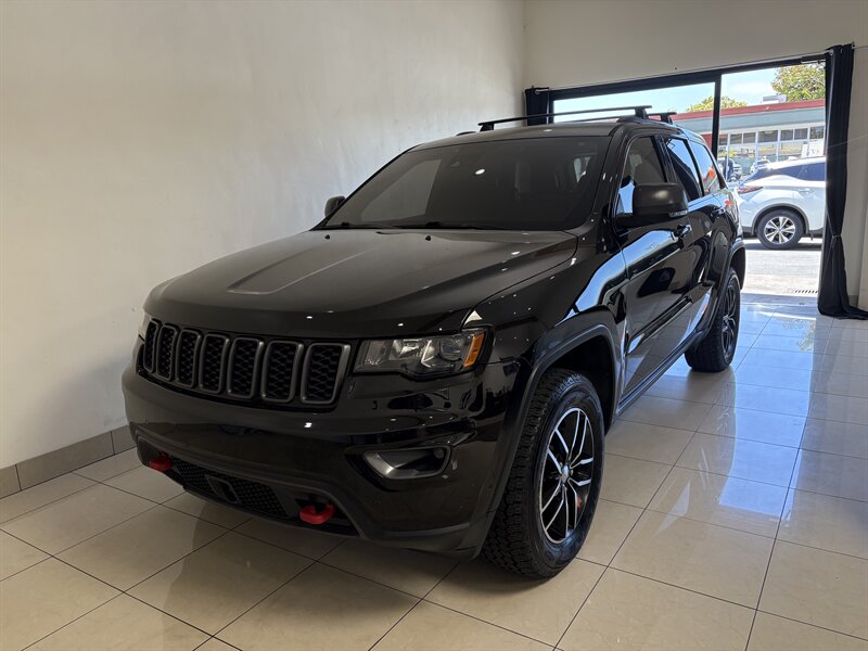 2018 Jeep Grand Cherokee Trailhawk - Photo 1 - Santa Cruz, CA 95062