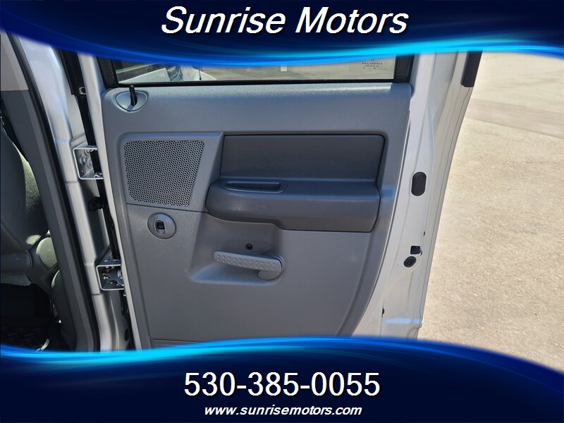 2006 Dodge Ram 1500 SLT - Photo 22 - Yuba City, CA 95991