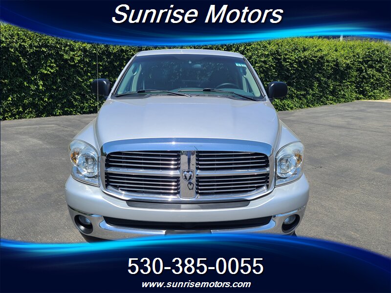2006 Dodge Ram 1500 SLT - Photo 2 - Yuba City, CA 95991