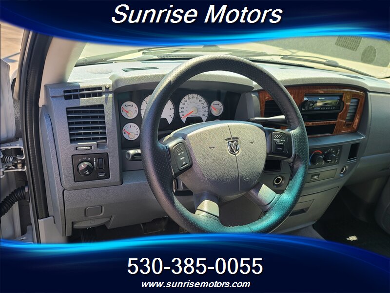 2006 Dodge Ram 1500 SLT - Photo 12 - Yuba City, CA 95991