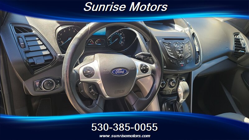 2016 Ford Escape SE 4wd - Photo 12 - Yuba City, CA 95991