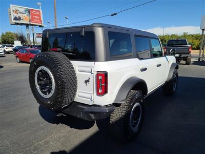 2022 Ford Bronco Badlands Advanced  Sasquatch 4x4 - Photo 6 - Yuba City, CA 95991