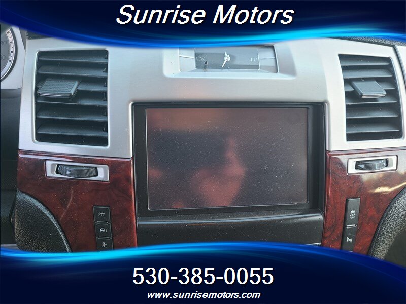 2014 Cadillac Escalade   - Photo 13 - Yuba City, CA 95991