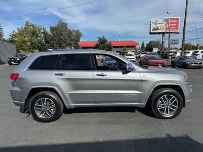 2019 Jeep Grand Cherokee Overland   - Photo 5 - Yuba City, CA 95991