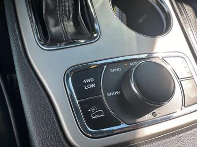 2019 Jeep Grand Cherokee Overland   - Photo 24 - Yuba City, CA 95991