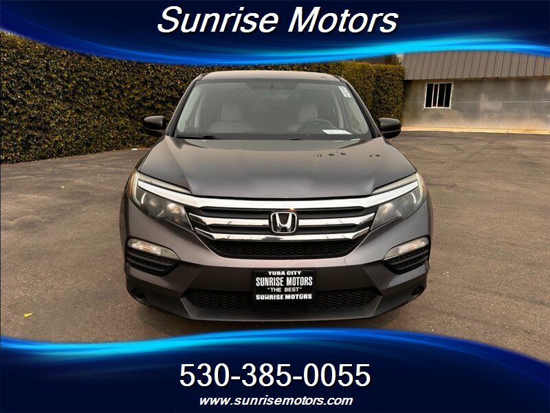 2017 Honda Pilot LX - Photo 2 - Yuba City, CA 95991
