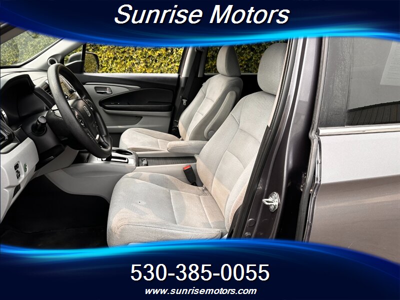 2017 Honda Pilot LX - Photo 11 - Yuba City, CA 95991